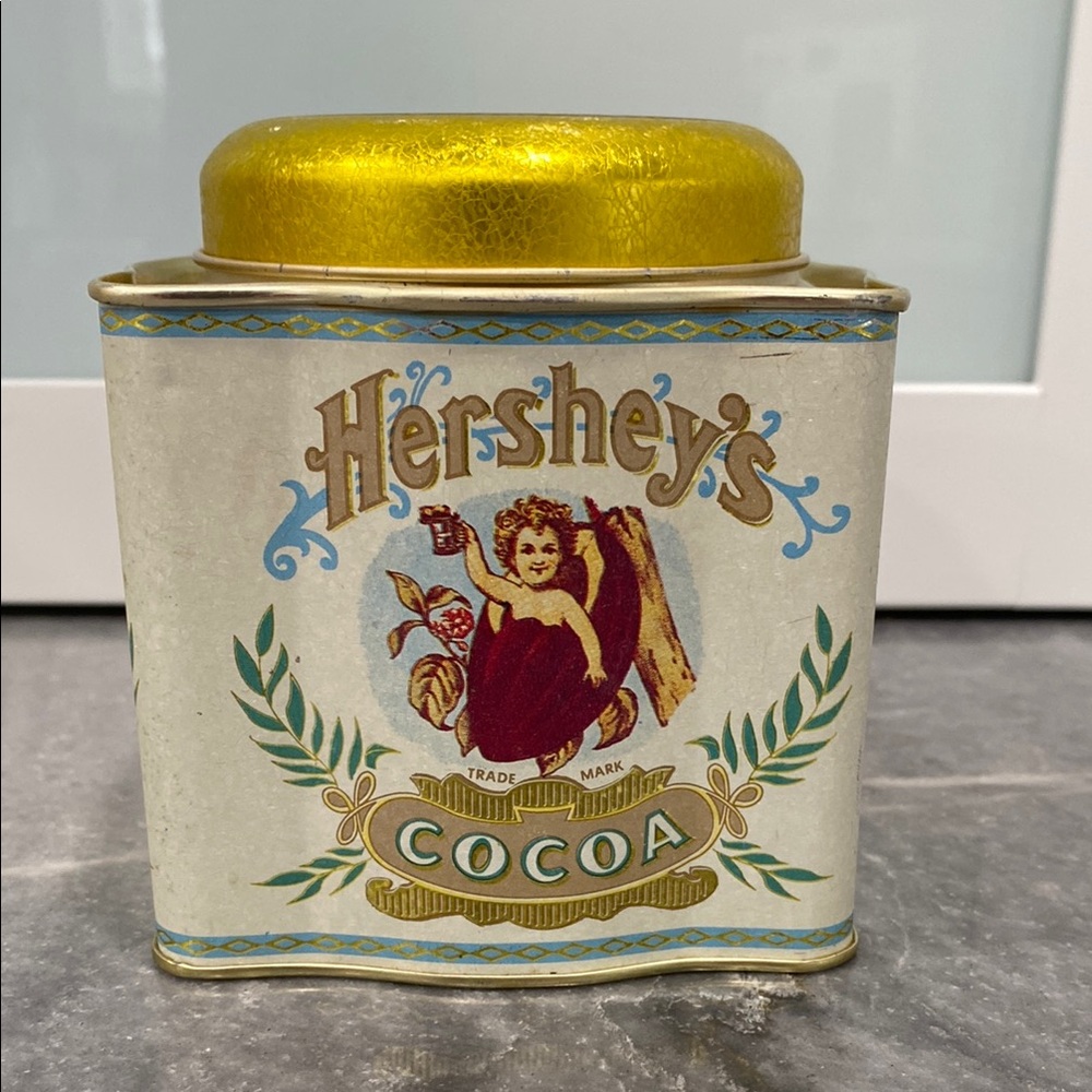 Vintage Hershey's Cocoa Tin with Gold Lid